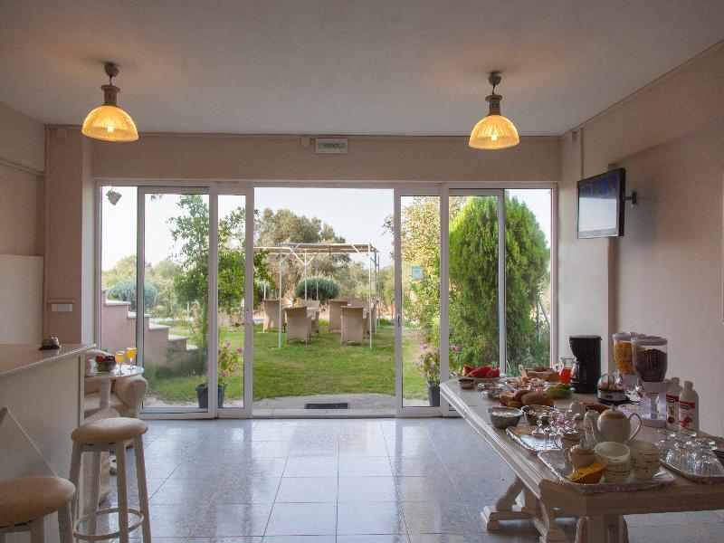 Hotel Sofi à Lixouri Extérieur photo