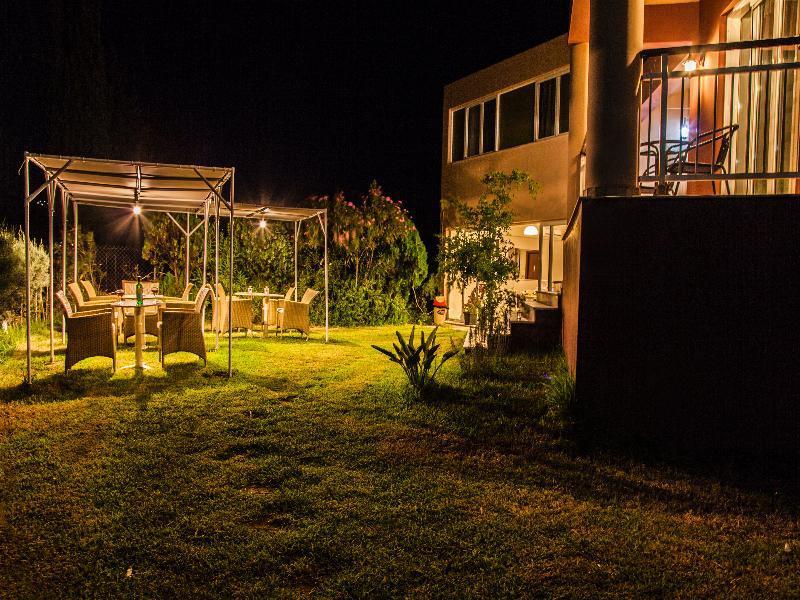 Hotel Sofi à Lixouri Extérieur photo